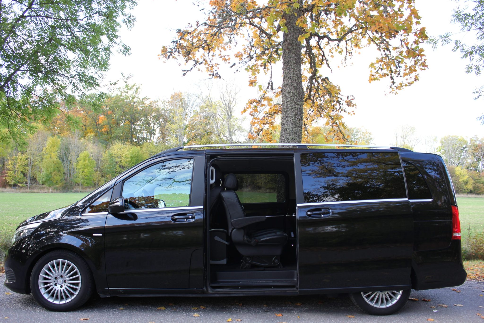 Mercedes-Benz V-Class Business Van — view 6