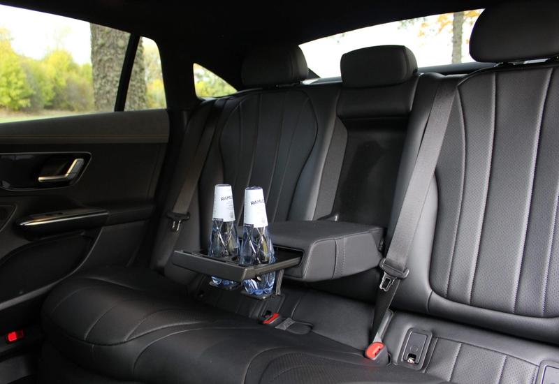 Mercedes-Benz EQE Electric — view 4