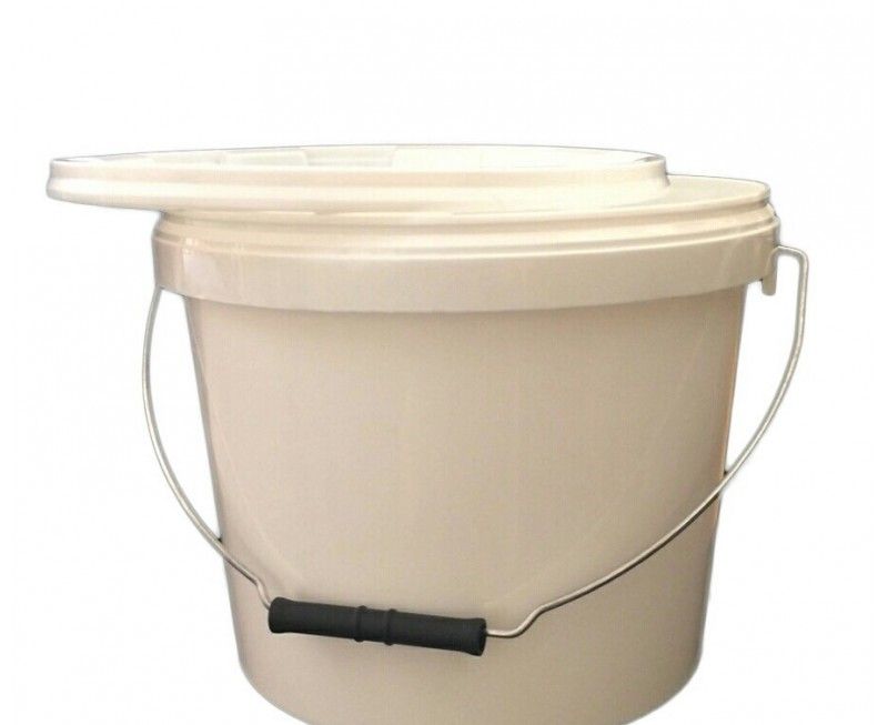 Κουβάς από Πλαστικά Θράκης 8,6 lt με καπάκι σε συσκευασία 30 τμχ - γεωπονικά εφόδια Ξάνθη | Ζουμπούλη Χ. Ειρήνη