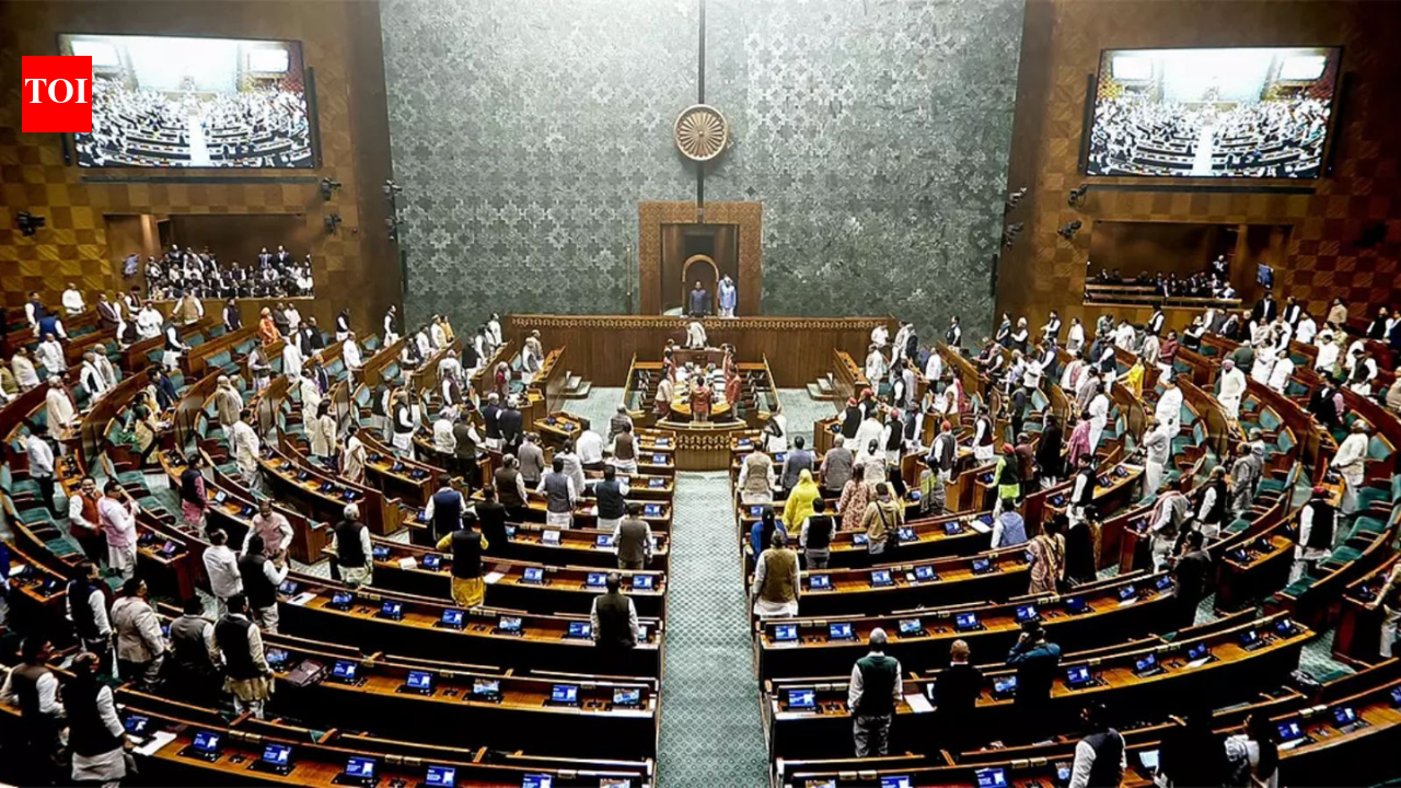 Protesting opposition members in Parliament