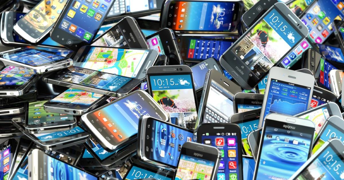 Researchers Turned Used Pixel Phones Into a Data Center