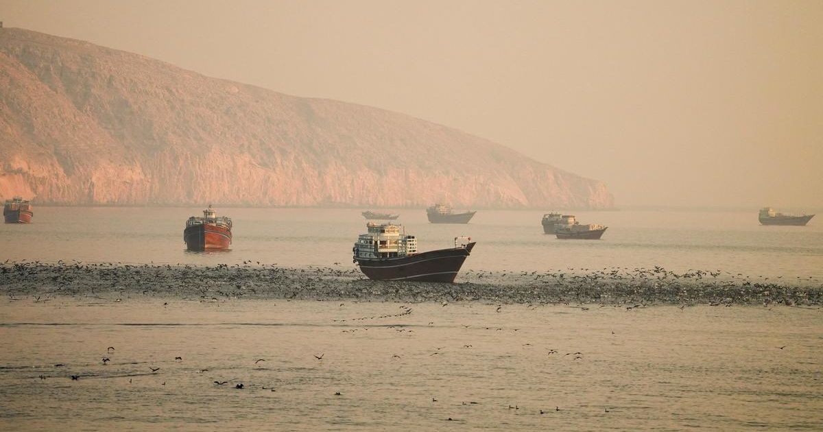 IMO, Oman announce plan to evacuate ships, 11,000 seafarers stranded in Persian Gulf