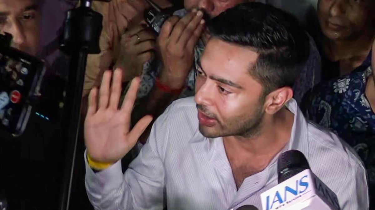 West Bengal police breaks into Abhishek Banerjee’s residence in early hours of June 13