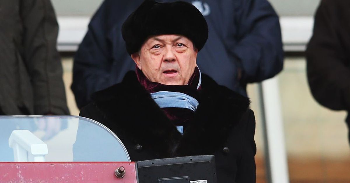 Huge shock as West Ham chairman David Sullivan resigns amid 'entirely false, decades-old allegations' about personal life