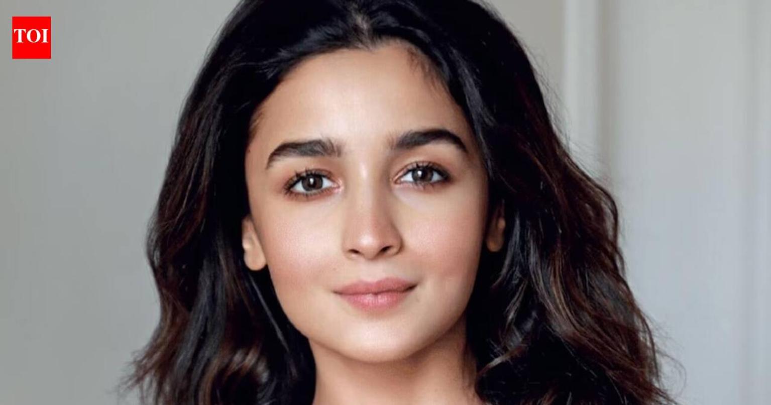 Alia Bhatt and Sohum Shah on the set of Tumbbad 2