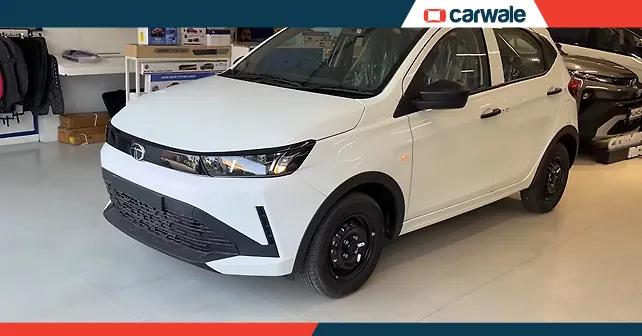 2026 Tata Tiago Base (Smart) Variant Arrives at Dealers