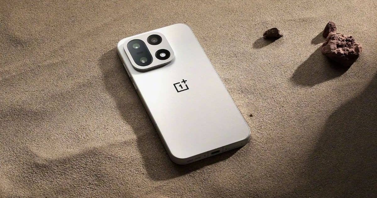 OnePlus 15 Now Available for ₹13,000 More After Price Hike. Is It Still A Good Deal?