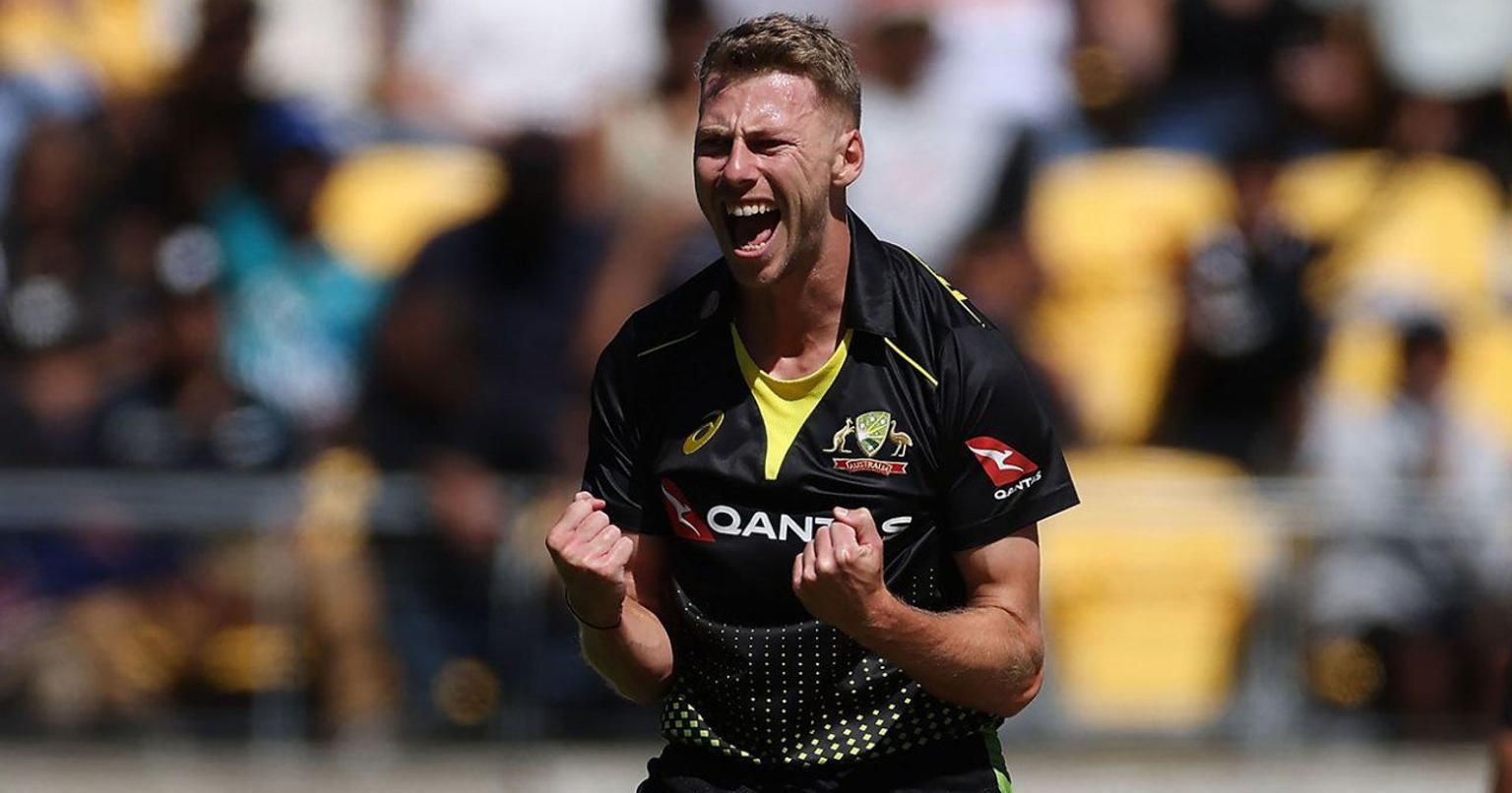 Australia opt to bat, Meredith called in, Soumya returns