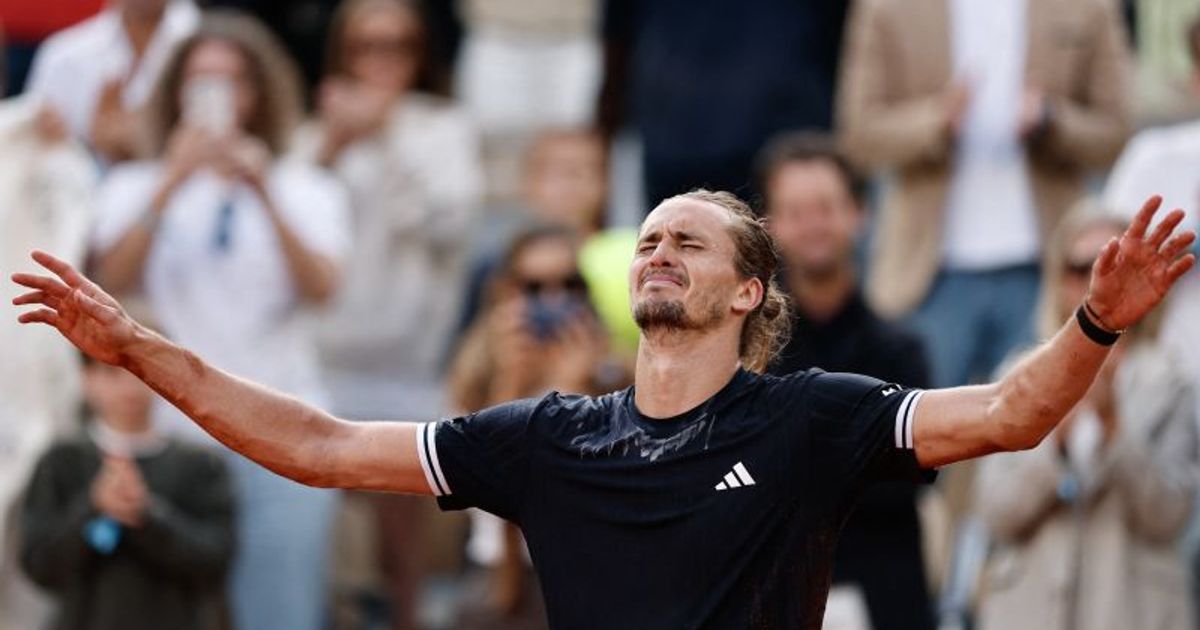 Alexander Zverev wins five-set French Open thriller for first grand slam title