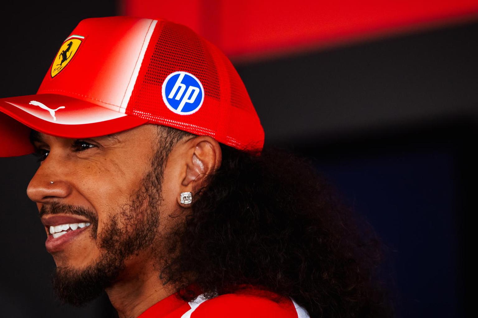 Lewis Hamilton reveals how motorhome visit turned around 'uncomfortable' Barcelona F1 weekend