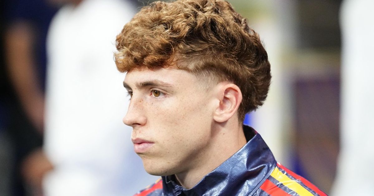 OFFICIAL: Víctor Muñoz signs for Liverpool
