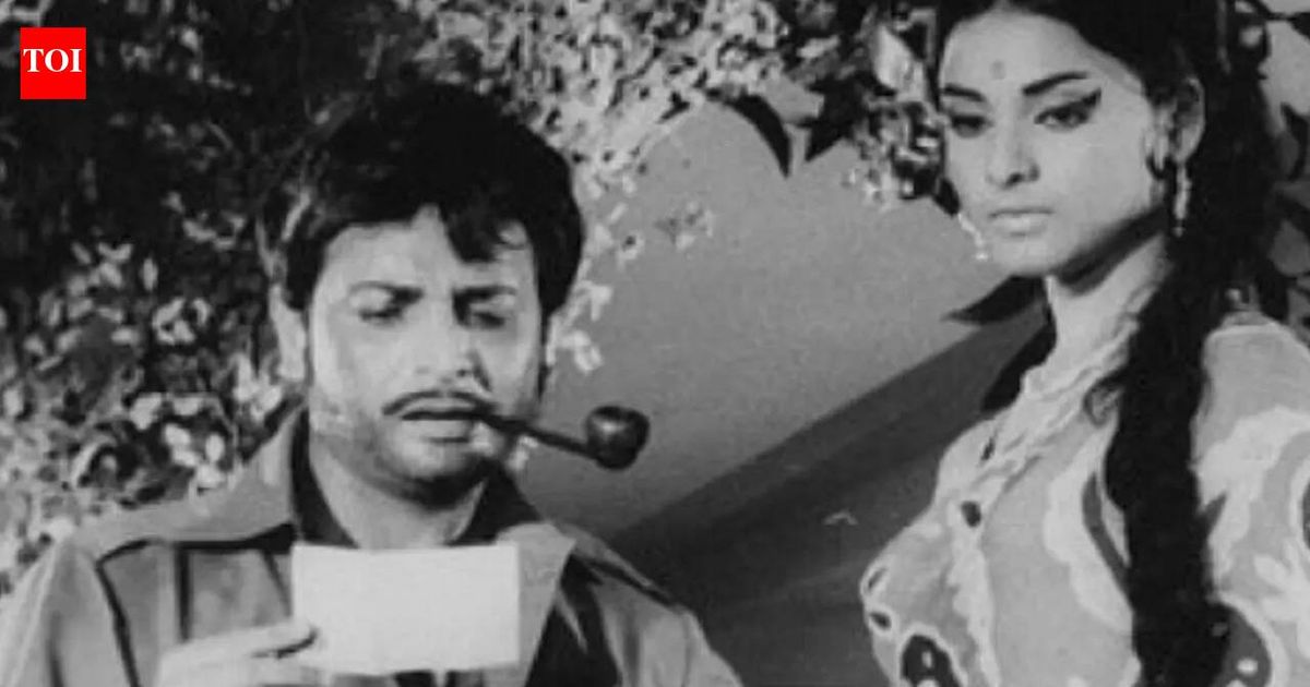 Biswajeet's daughter reacts to her father forcefully kissing Rekha: 'He should have taken consent, but he wasn't solely responsible'