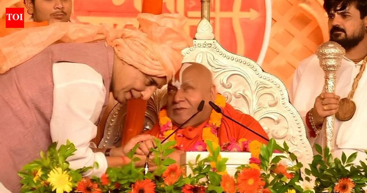 'PoK would be in India had Op Sindoor lasted 2 more days': Spiritual leader Jagadguru Rambhadracharya