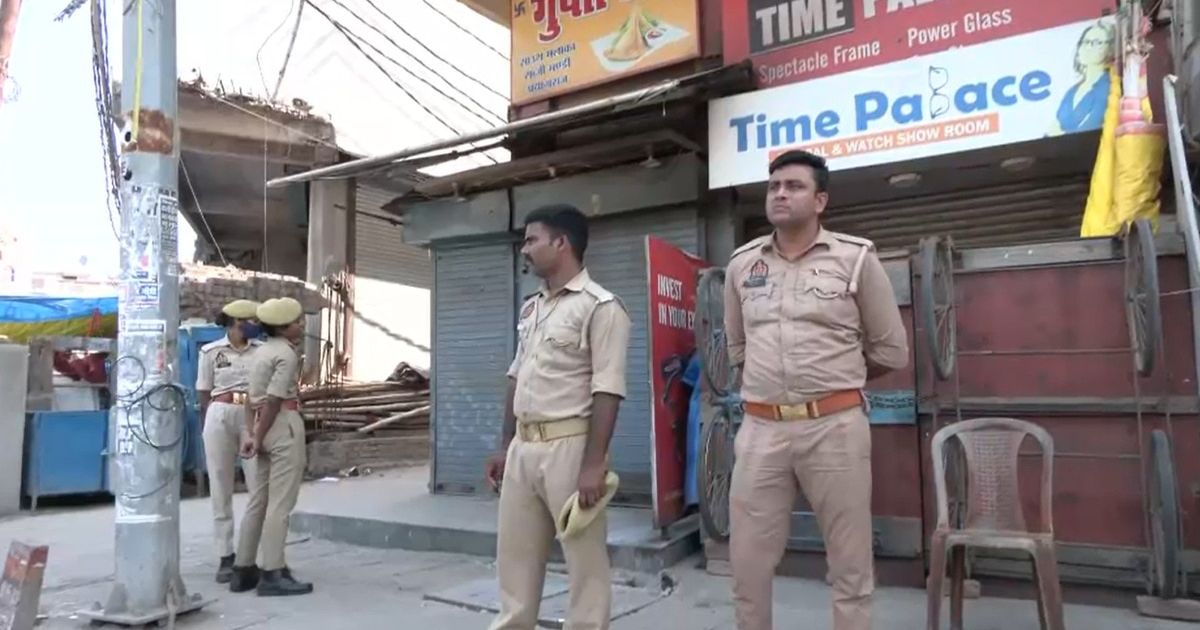Friend helps man murder family for property, then kills him using same rod over loot