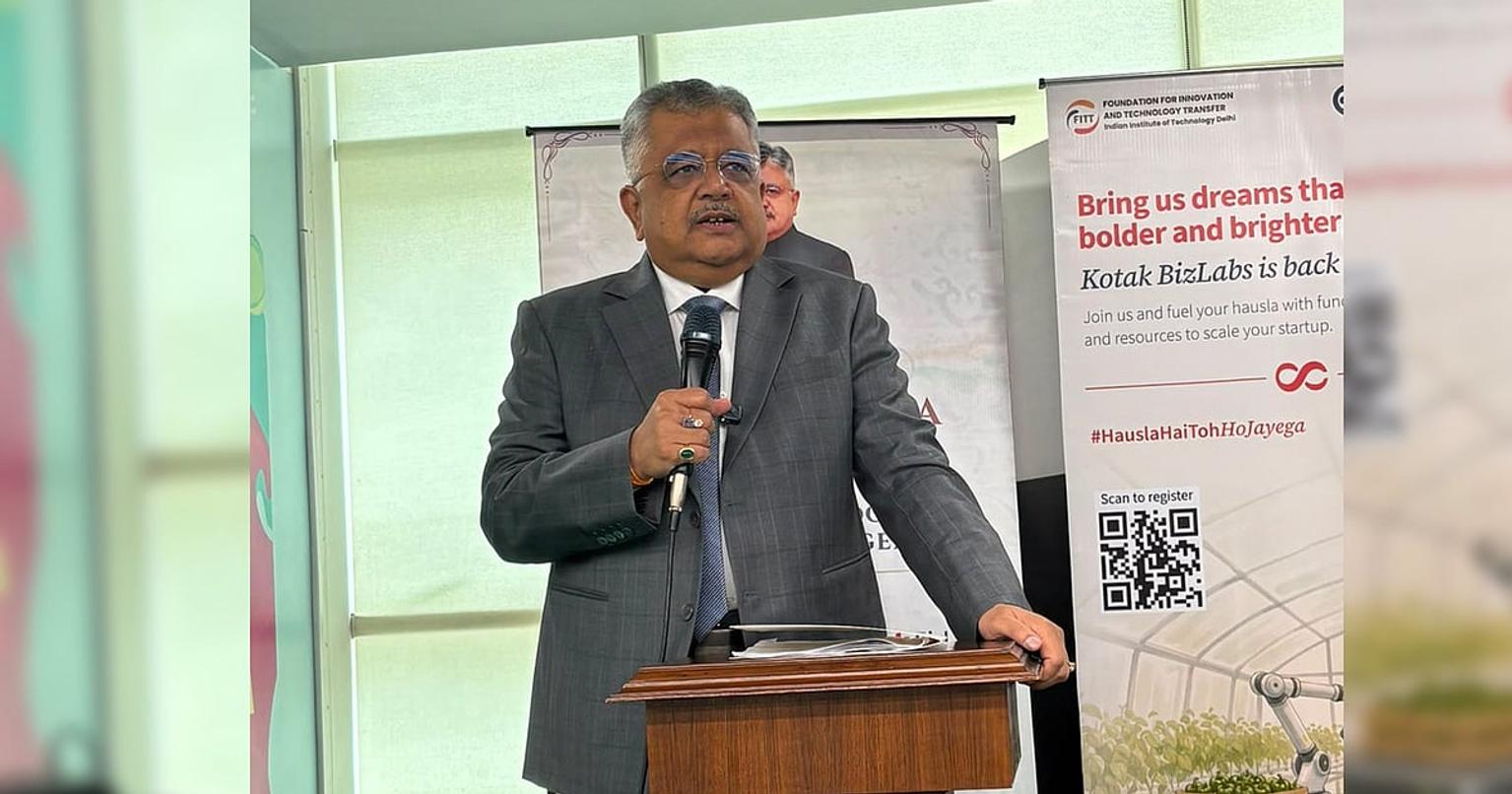Solicitor General Tushar Mehta speaking in a courtroom