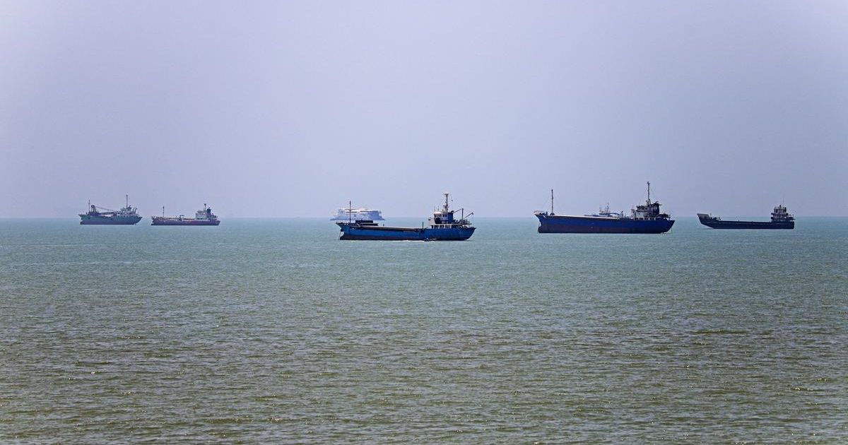U.S. waives sanctions on Iranian oil, ships