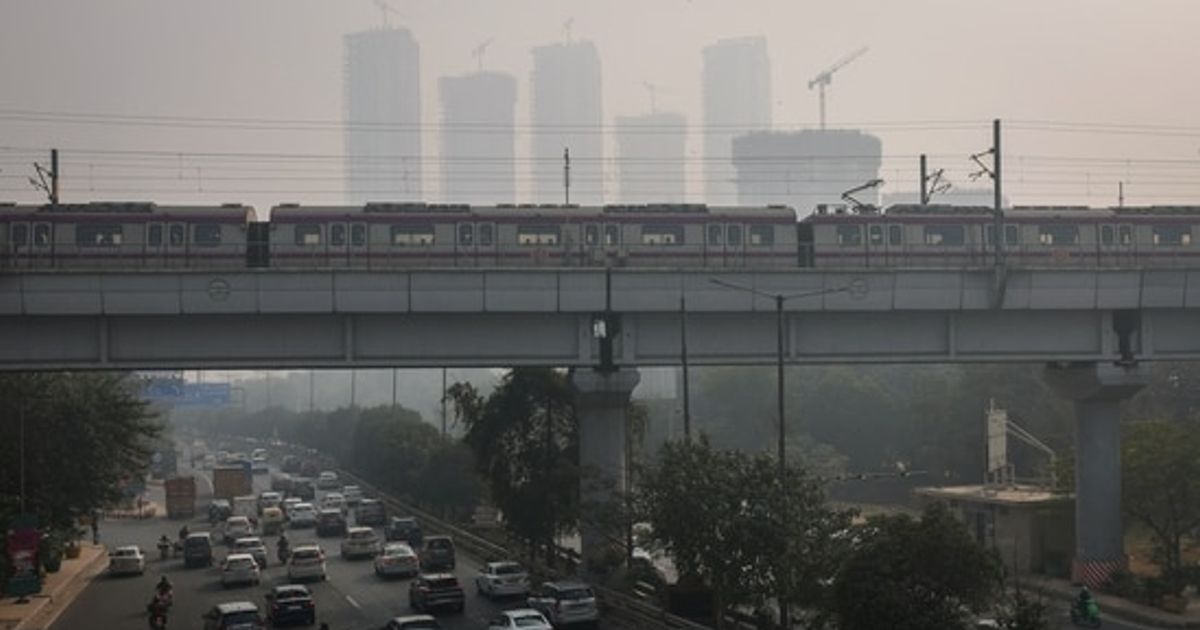 Benefits on EV purchase, fuel vouchers: Centre approves scheme to cut pollution levels in Delhi