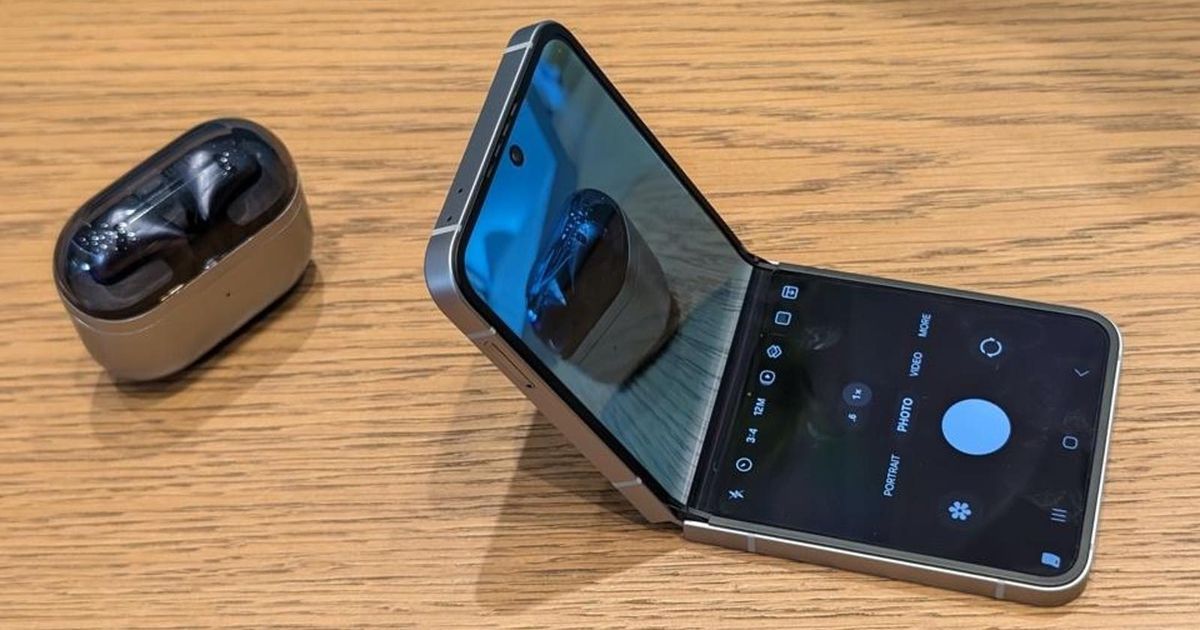 Android Circuit: Galaxy Z Fold8 Details Confirmed, E/OS/4 Revealed, Honor Magic V6 Tested