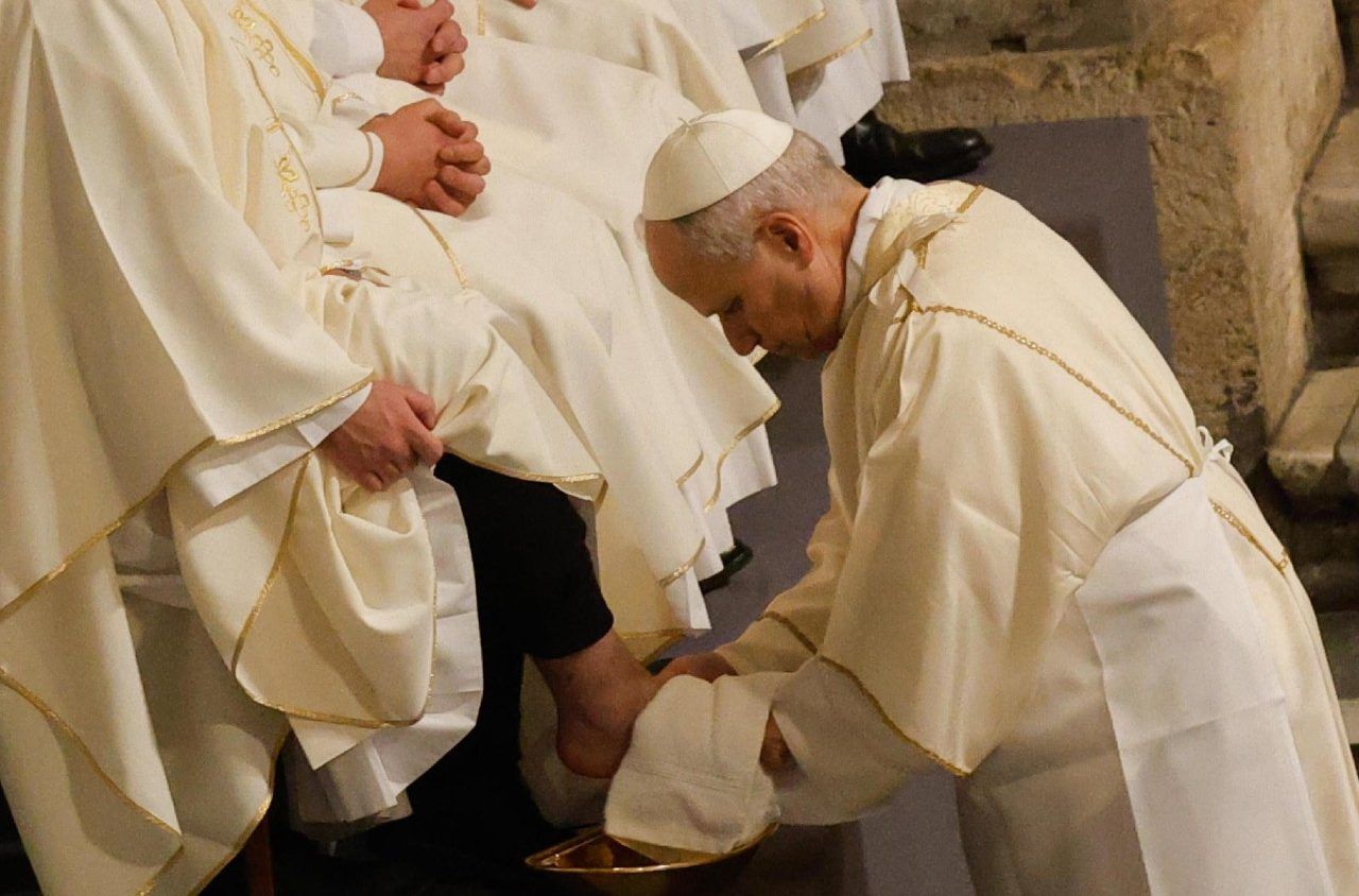 Pope to priests: Be witnesses of the Good Shepherd and give yourselves entirely to Him