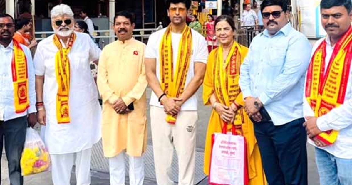 Kushal Tandon seeks blessings at Siddhivinayak ahead of The Alliance India; returns to reality TV after 12 years