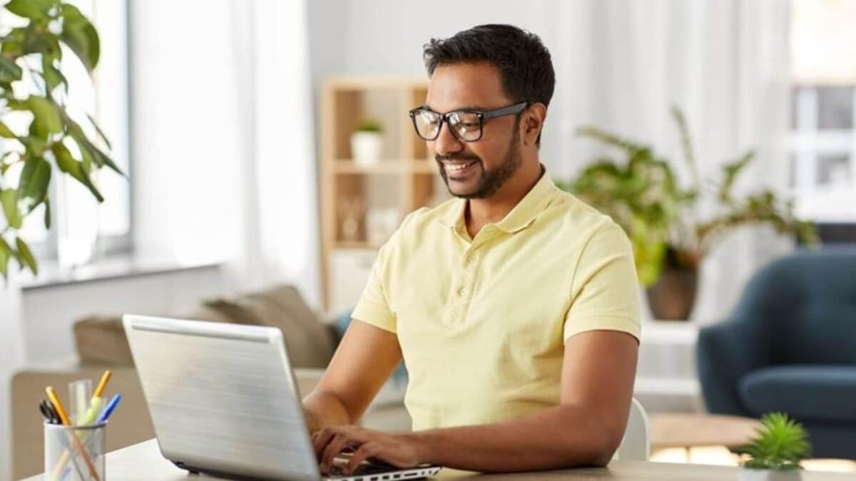 The Ultimate Laptop Buying Guide: Gaming, Work & Students