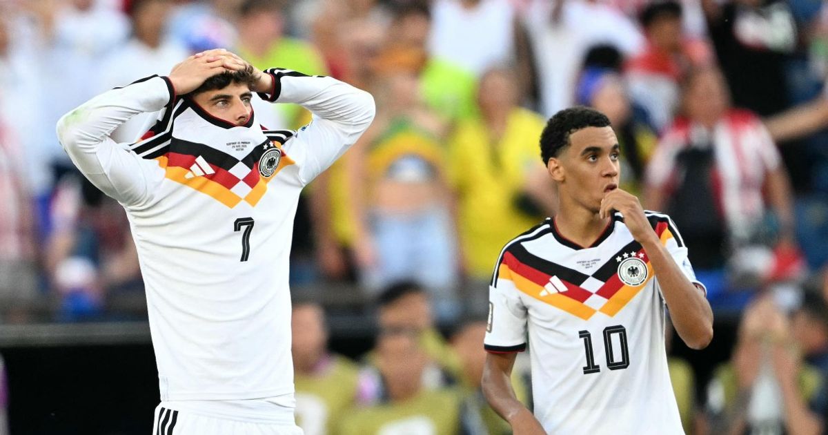 Devastated German national team players hit social media