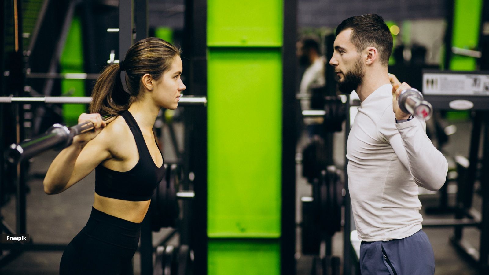 Man and woman on a weight loss journey together
