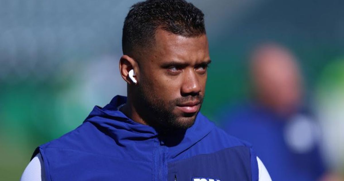 Russell Wilson ditches Jets QB job offer for CBS Sports TV gig