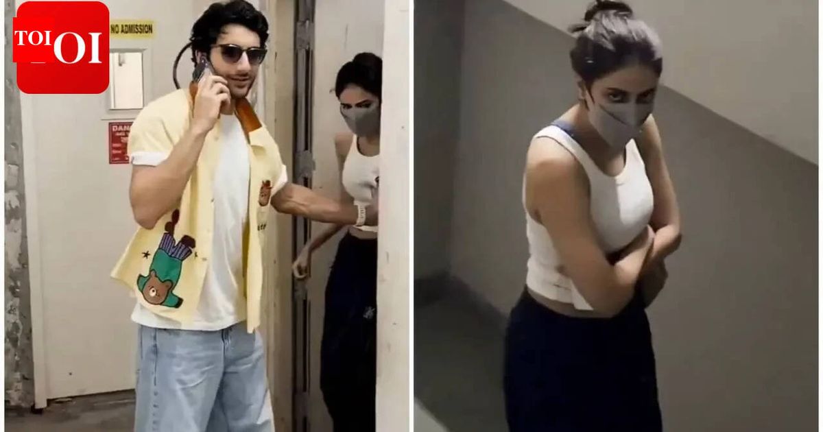 Ibrahim Ali Khan pushes Palak Tiwari behind him as paparazzi surround them after movie date; video goes viral