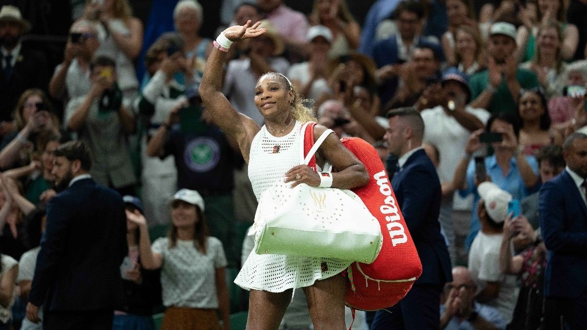 Serena Williams loses on Wimbledon return, but daughter sees a champion's grit