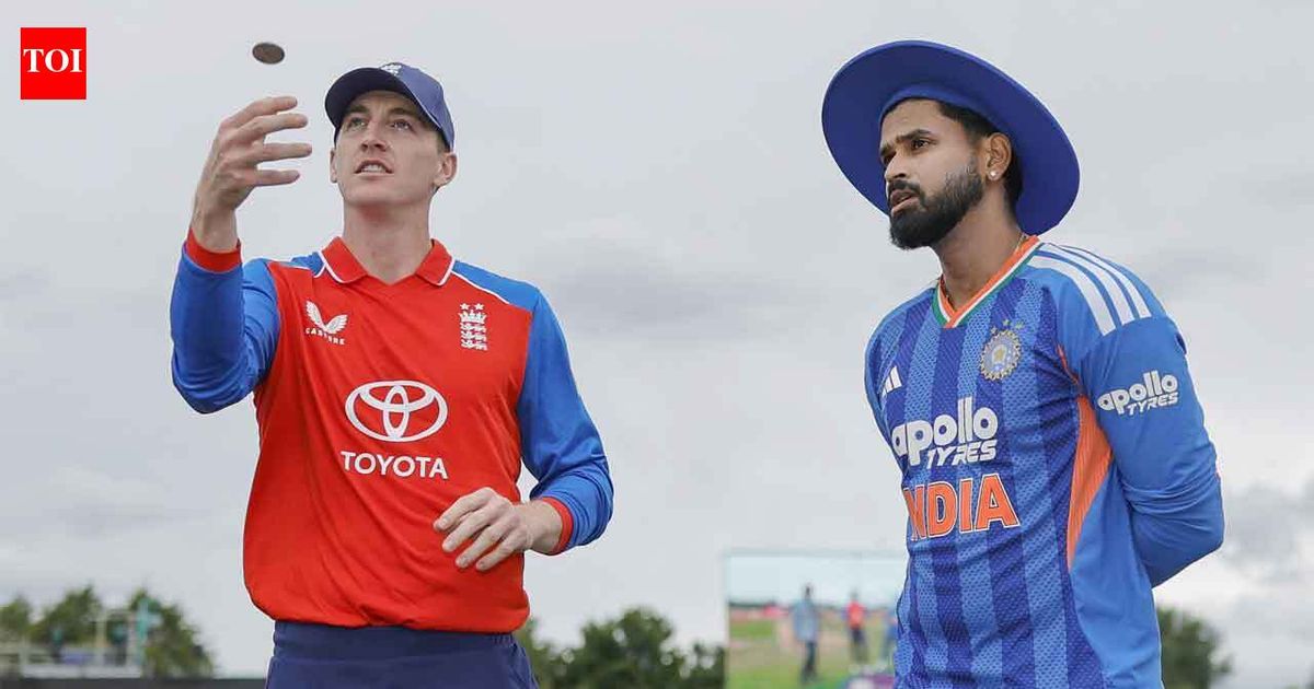 'Ireland hangover': Dinesh Karthik on Shreyas Iyer's toss decision in 1st T20I vs England
