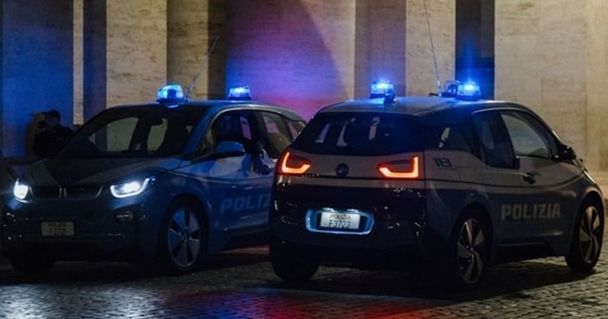 2 Pakistanis held in Italy after 4 migrant workers discovered burned alive in minivan
