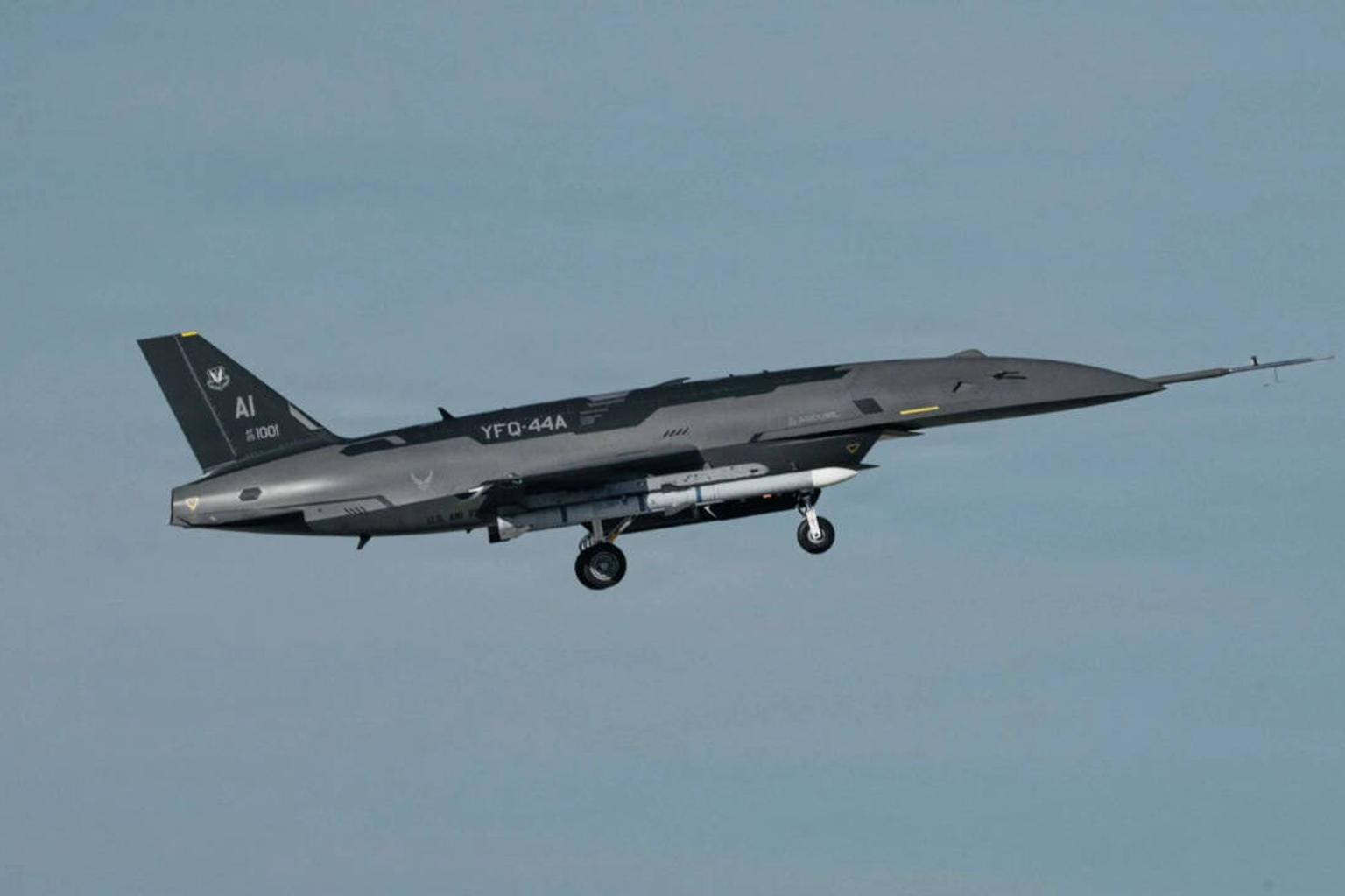 Aerial warfare revolution: US moves to deploy robot wingmen; India developing CATS Warrior