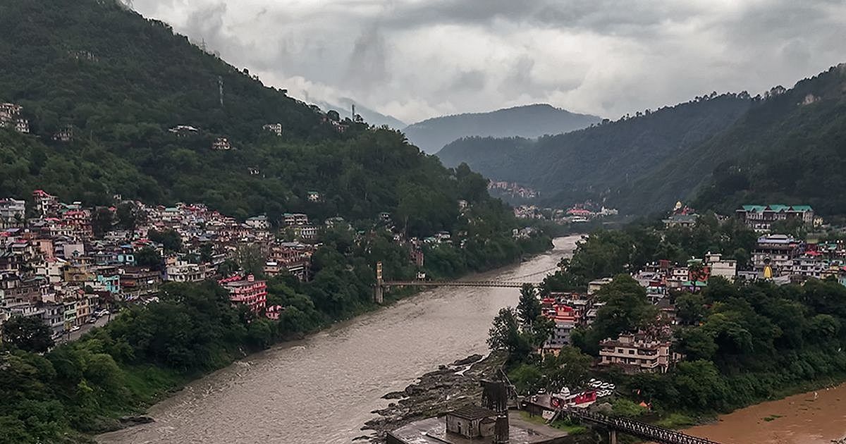 Monsoon fury: Several dead across country, red alert in Palghar