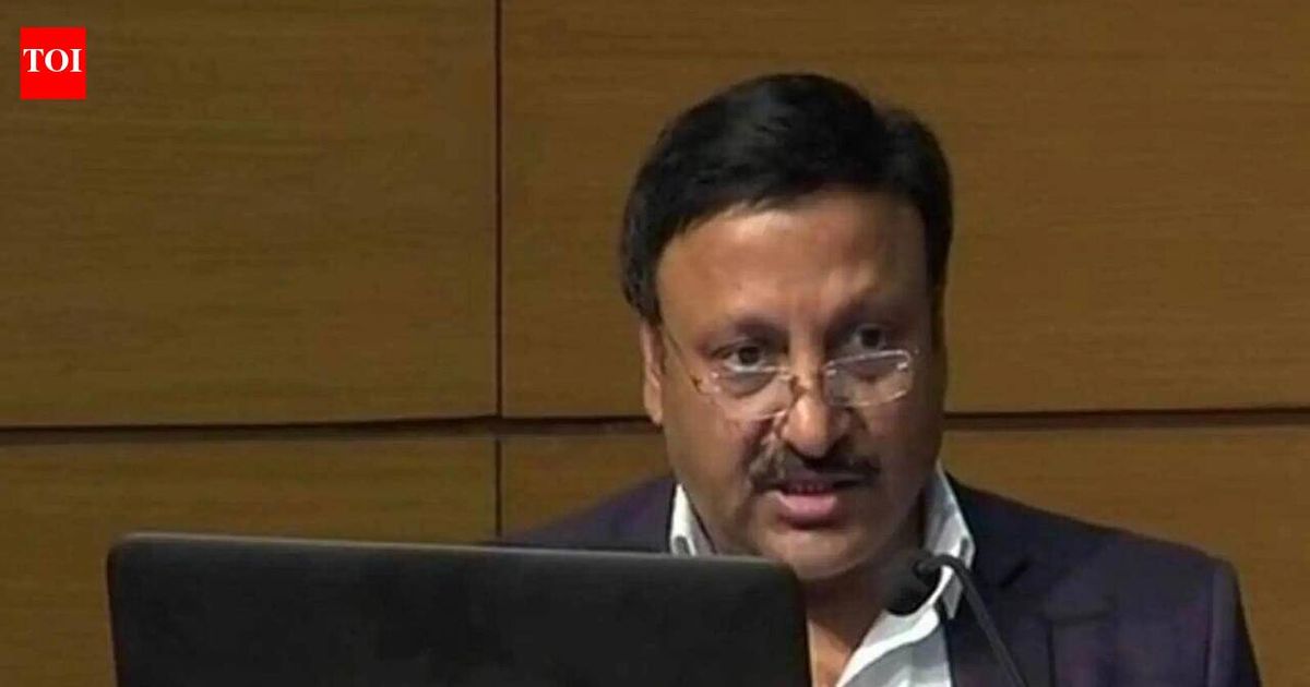 In clean-up drive, ex-CEC Rajiv Kumar named HDFC chairman