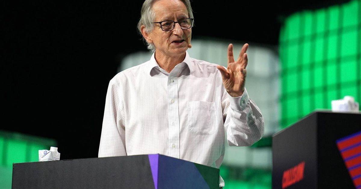 Geoffrey Hinton Says Chatbots Are Conscious-But There’s A Major Catch