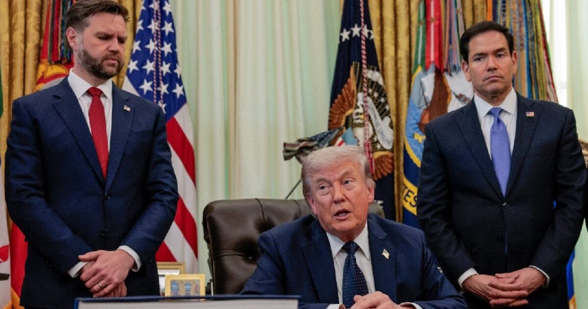 'I Like Them Both, I Like Them Together': Trump Fuels 2028 Buzz, Touts Vance And Rubio As Successors