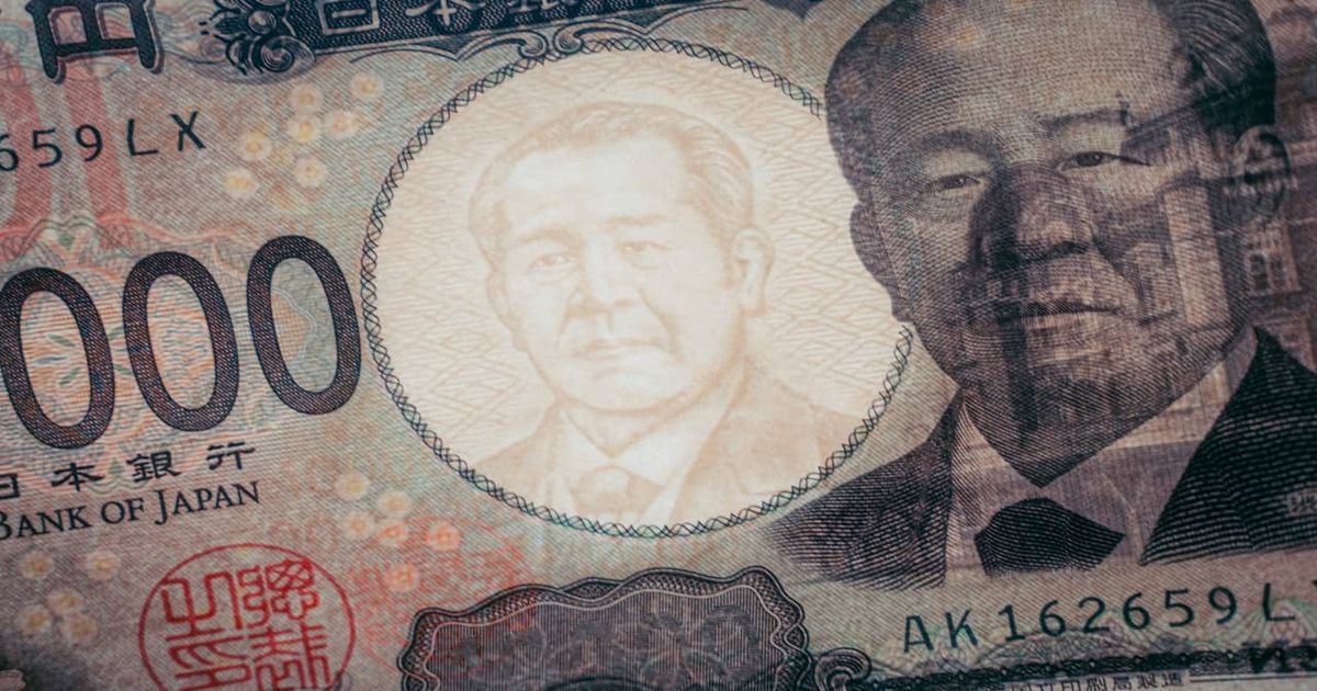 Yen hits four-decade low in historic slide that’s rattled Japan