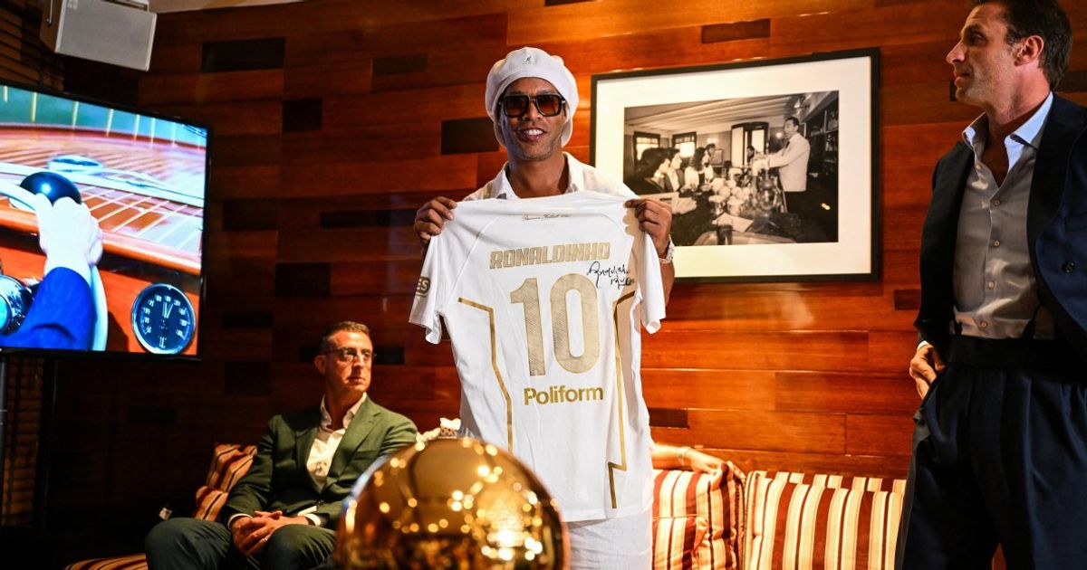 Barcelona legend Ronaldinho signs for Ravenna aged 46, will play ‘at least one match’ for Serie C side