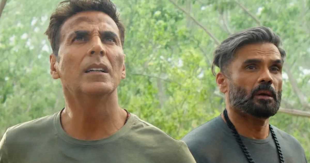Akshay Kumar in a comedy drama scene from Welcome To The Jungle