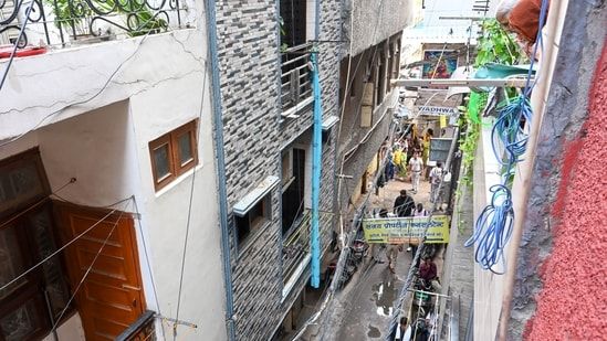 Ladders, saree pulleys: Neighbours turn rescuers after fire at building in Delhi's Tughlakabad