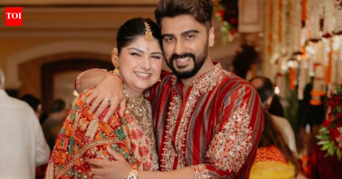 Arjun Kapoor holds sister Anshula's kaleera at pre-wedding festivities; fans wonder if he's the next Kapoor to marry