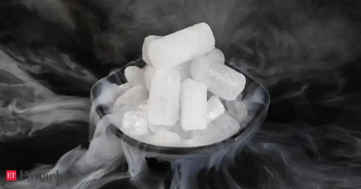 Dry ice’s use, devised in India, pioneered culinary advancements