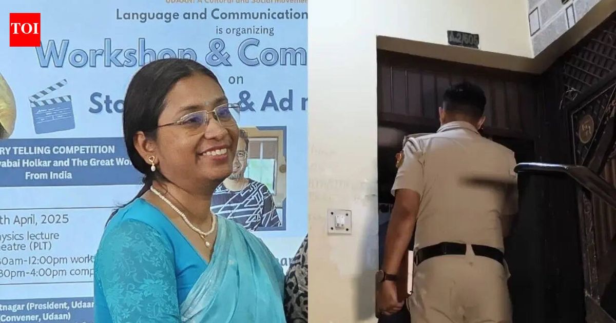 Delhi University assistant professor found murdered in East Delhi flat