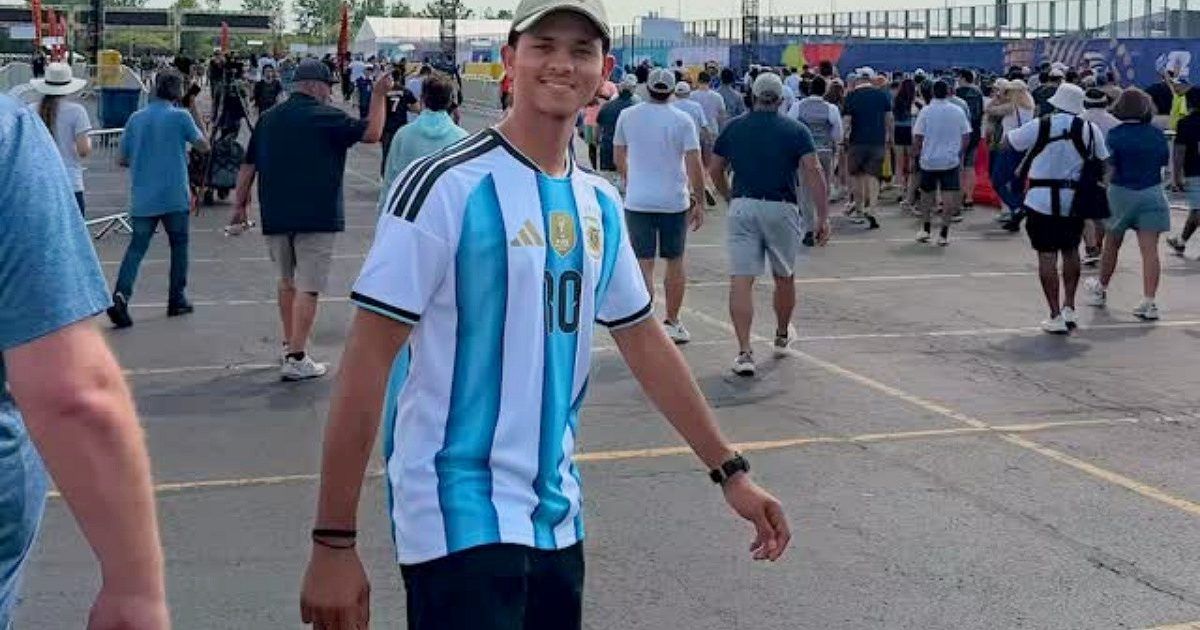 Jaiswal Goes Viral In Messi Tee At World Cup