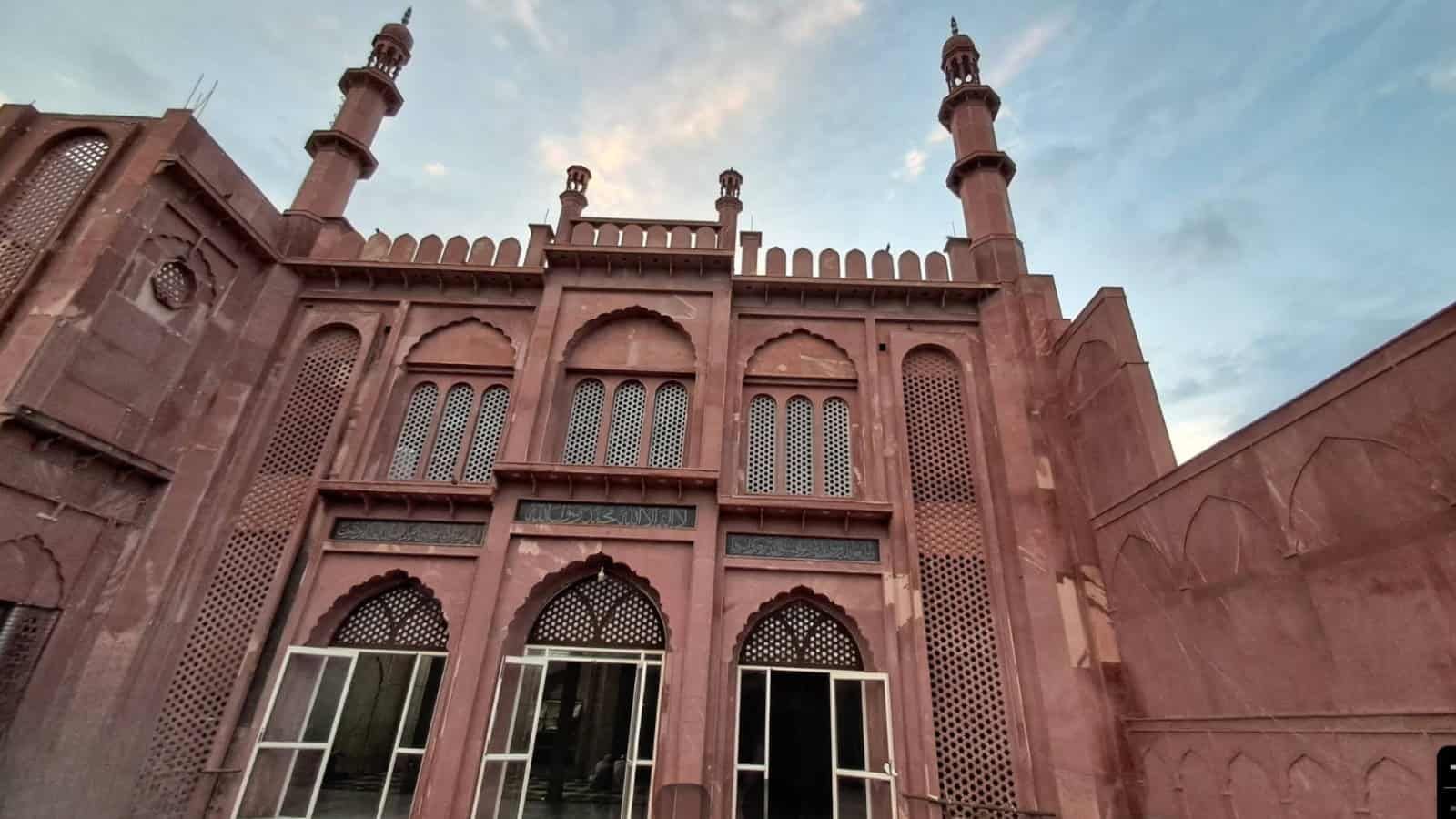 Meerut mosque on police land? Imam served 7-day notice