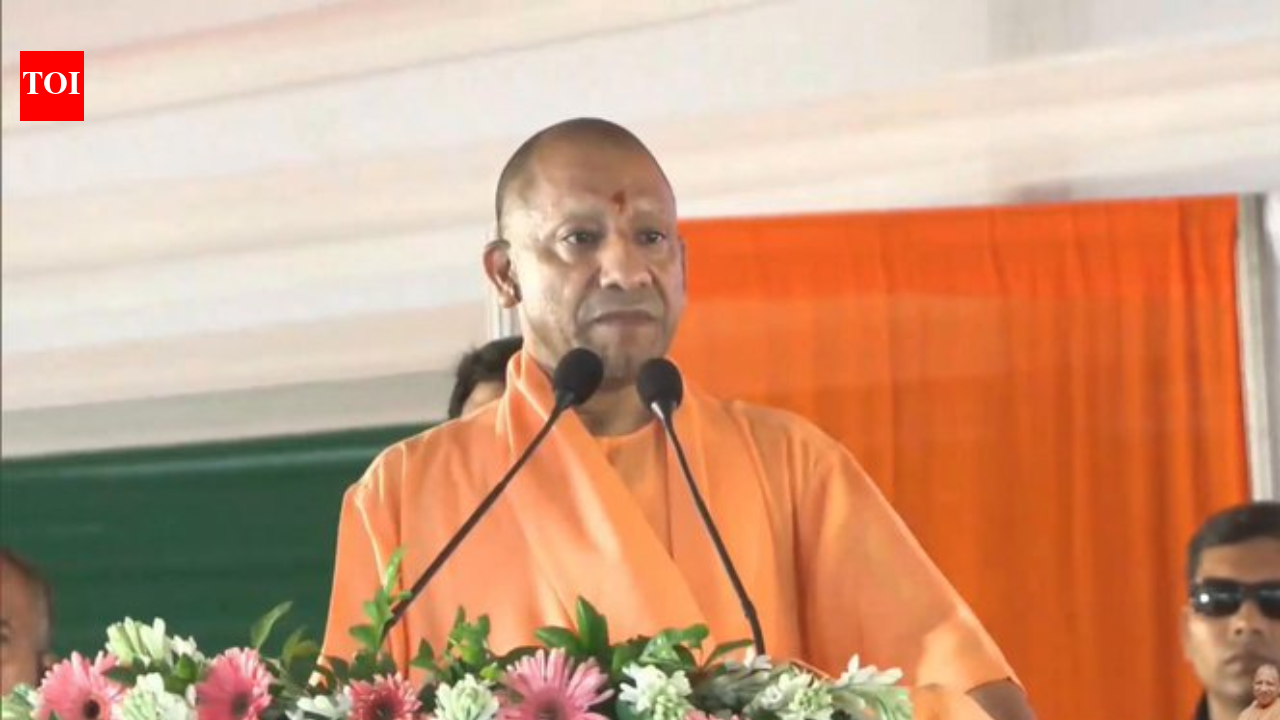 'Beti, beti hoti hai': UP CM Yogi Adityanath comes to defence of Akhilesh Yadav's daughter