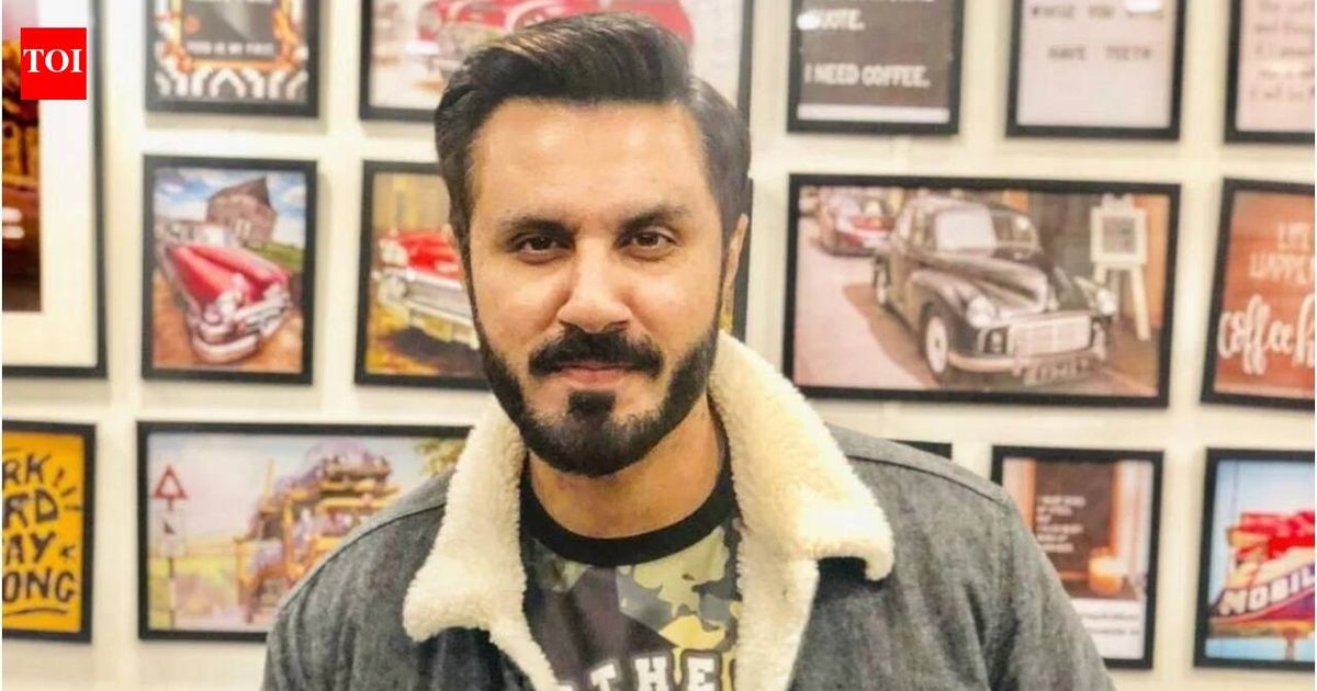 Pakistani singer Mustafa Zahid reacts as Amaal Mallik recreates ‘Awarapan’ songs for sequel; ‘Borders are dangerous but so is love’