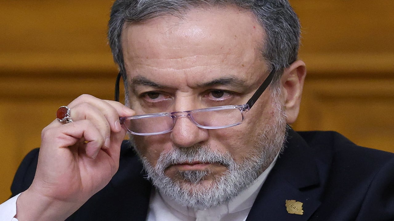 Iran FM says Hormuz Strait 'will no longer be free of charge', conditions nuclear talks on interim deal