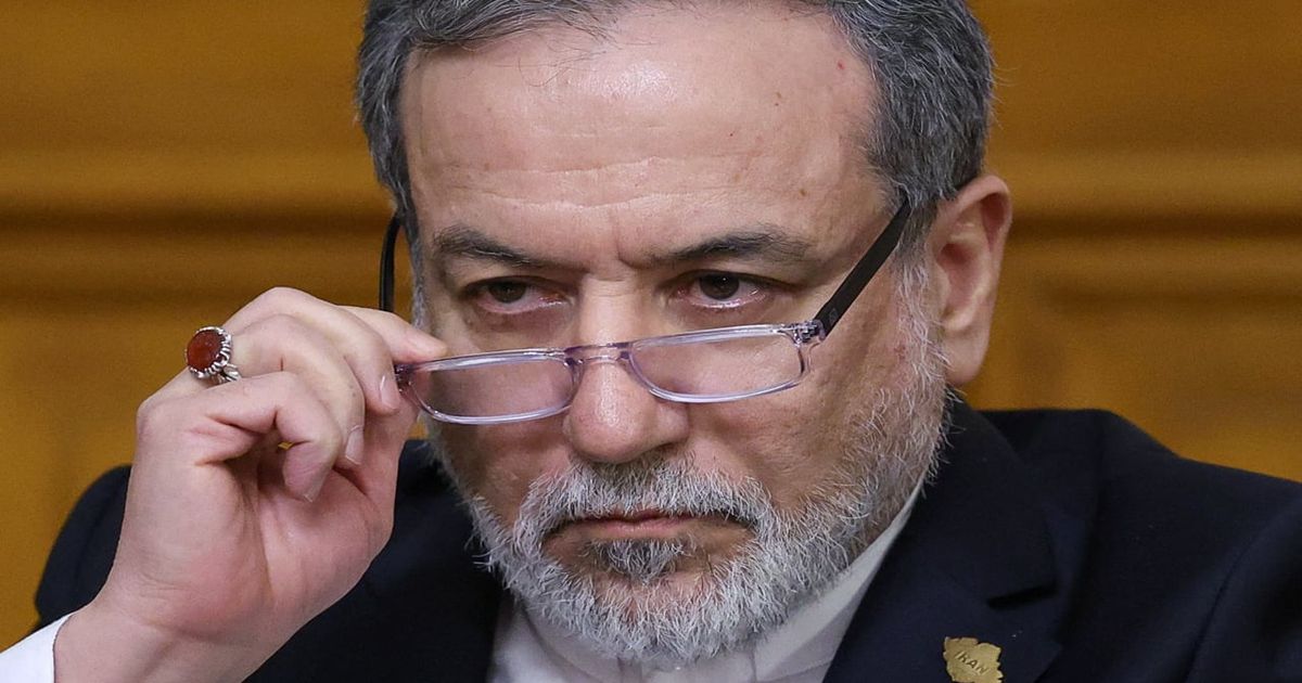 Iran FM says Hormuz Strait 'will no longer be free of charge', conditions nuclear talks on interim deal